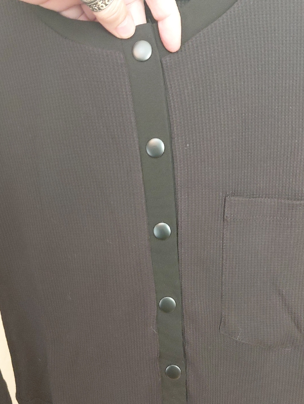 FOXBLOOD XXL BLACK LONG SLEEVE ROMPER SNAP CLOSURE IN FRONT - Picture 6 of 8